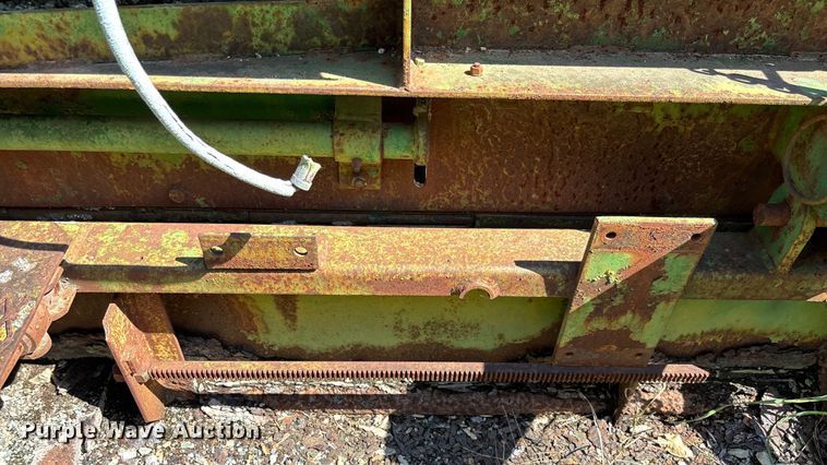 image for item EM8251 (2) Layton pavers