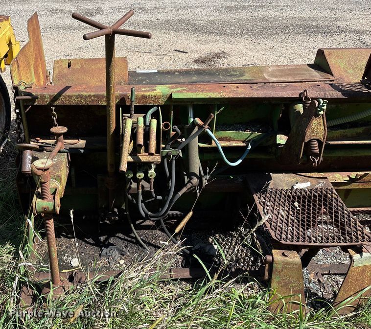 image for item EM8251 (2) Layton pavers