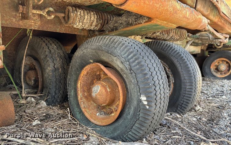 image for item EM8251 (2) Layton pavers