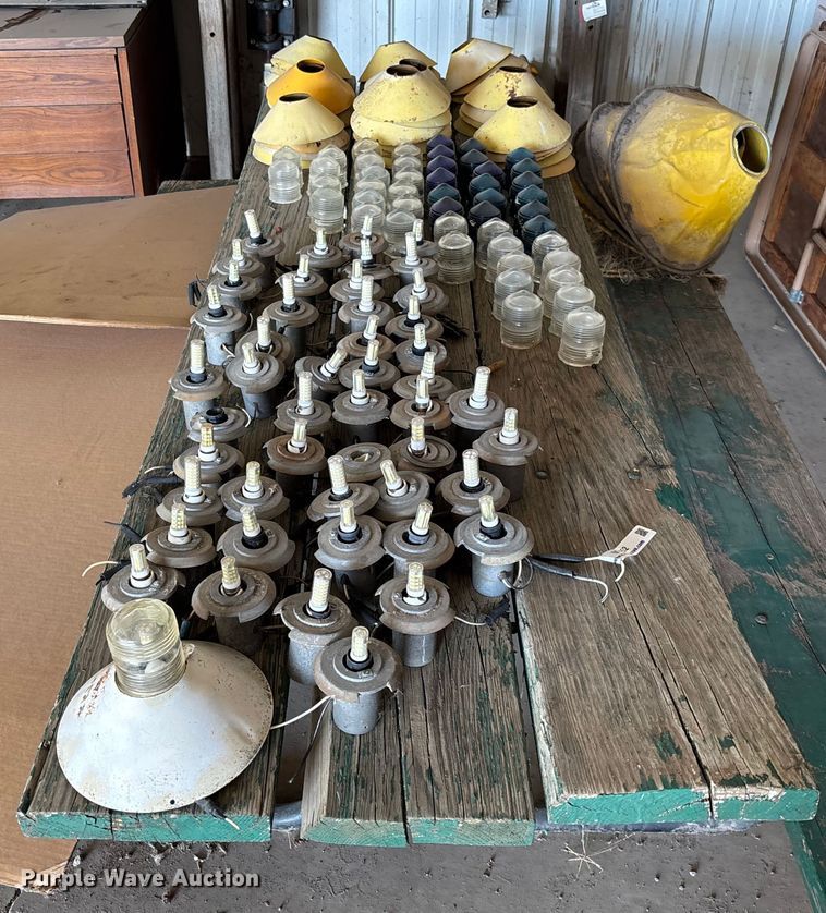 image for item EM8252 Airport runway Lights