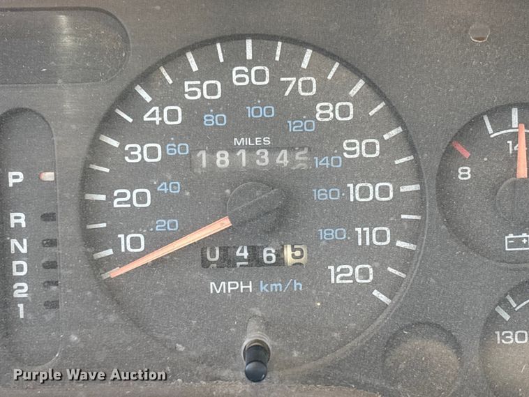 image for item EM8253 1996 Dodge Ram 1500 pickup truck