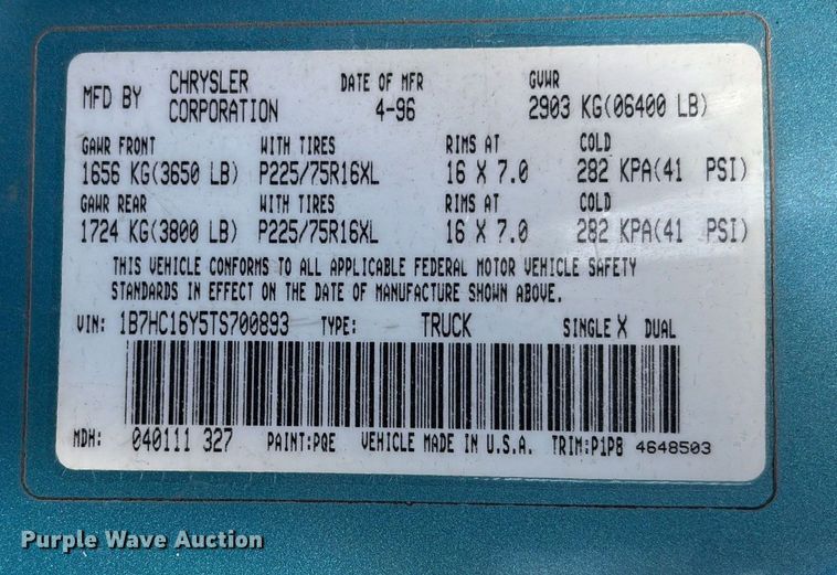 image for item EM8253 1996 Dodge Ram 1500 pickup truck