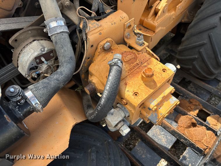 image for item EM8254 1985 Case 30+4 trencher