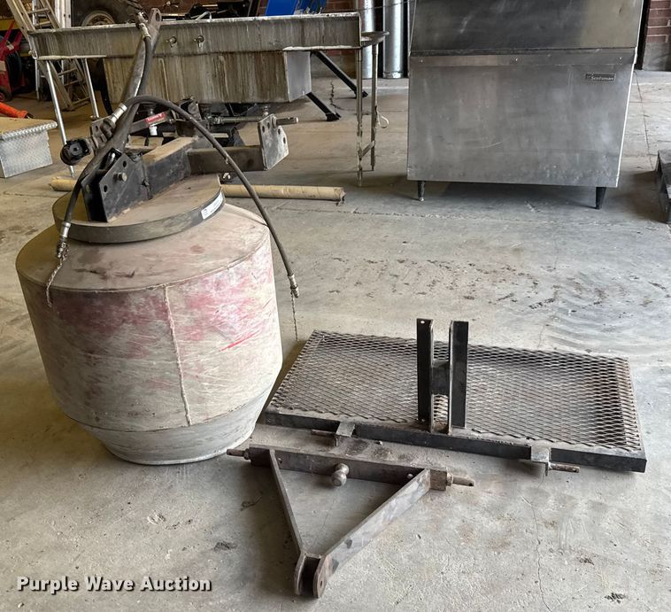 image for item EM8301 Worksaver 575 Mixer cement mixer