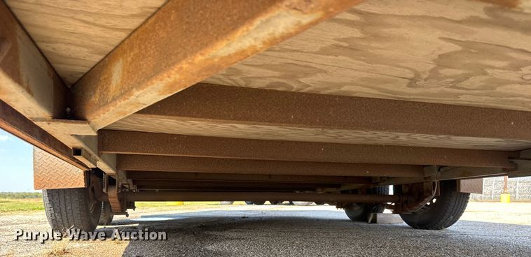 image for item EM8313 2013 H & H FD-306 REV A enclosed cargo trailer