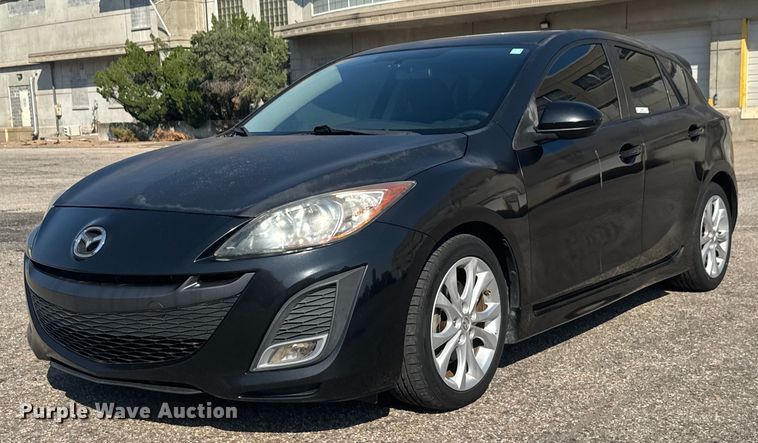 image for item EM8341 2011 Mazda Mazda 3 