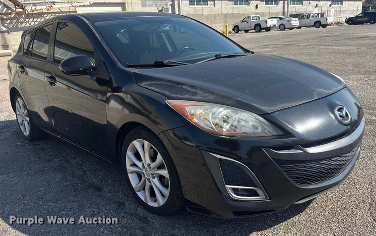 image for item EM8341 2011 Mazda Mazda 3 