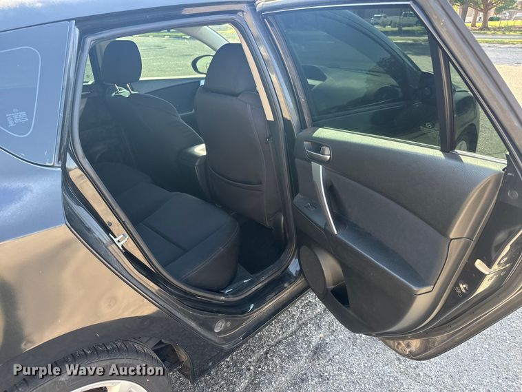 image for item EM8341 2011 Mazda Mazda 3 