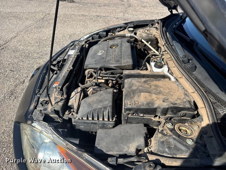 image for item EM8341 2011 Mazda Mazda 3 