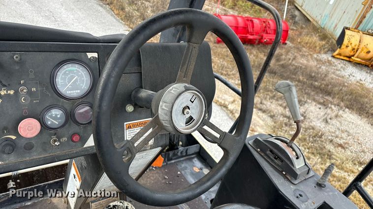 image for item EN5620 1999 Ingersoll Rand DD-70 double drum vibratory roller