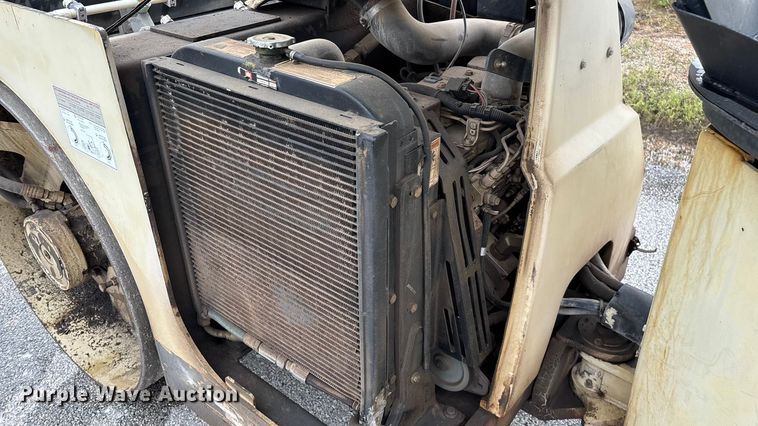 image for item EN5620 1999 Ingersoll Rand DD-70 double drum vibratory roller