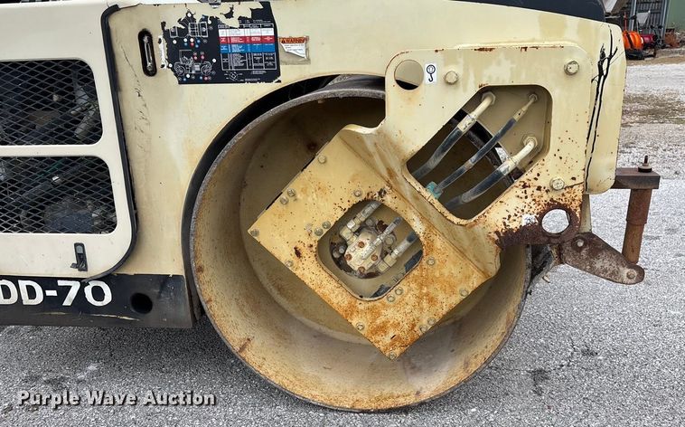 image for item EN5620 1999 Ingersoll Rand DD-70 double drum vibratory roller