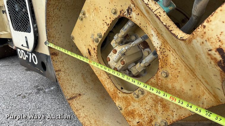 image for item EN5620 1999 Ingersoll Rand DD-70 double drum vibratory roller