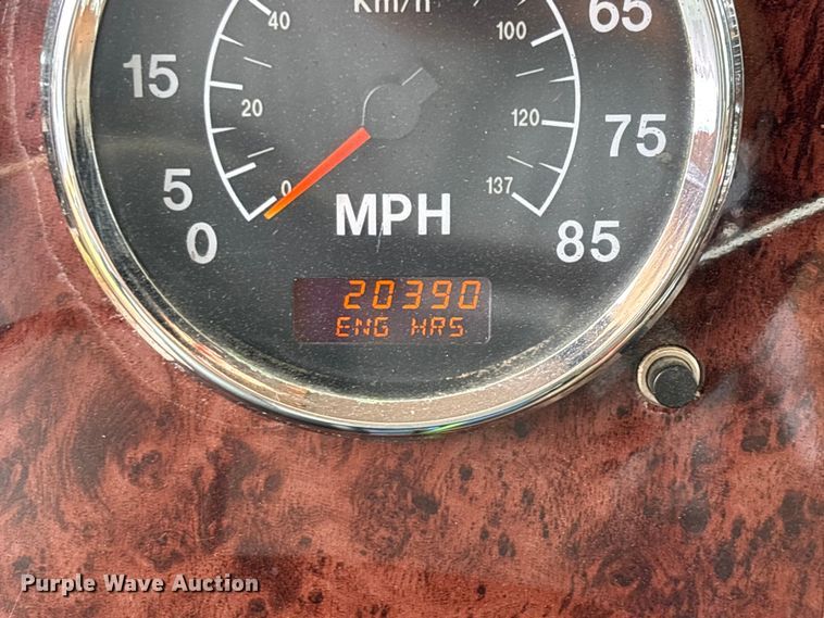 image for item EN5624 2009 International 9200i dump truck