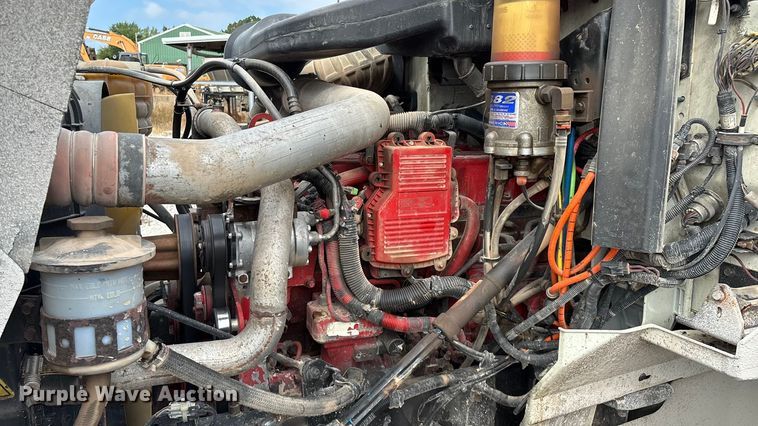 image for item EN5624 2009 International 9200i dump truck