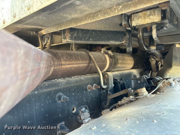 image for item EN5625 2009 International 9200i dump truck