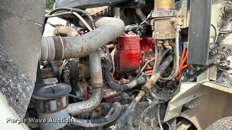 image for item EN5625 2009 International 9200i dump truck