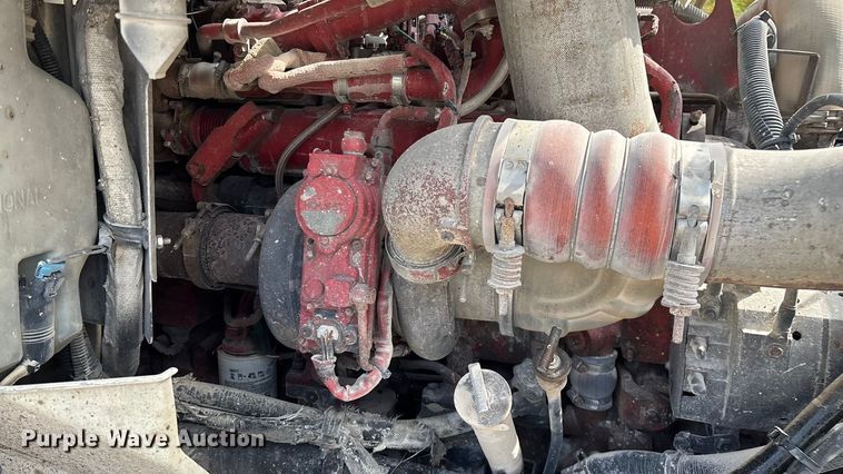 image for item EN5625 2009 International 9200i dump truck