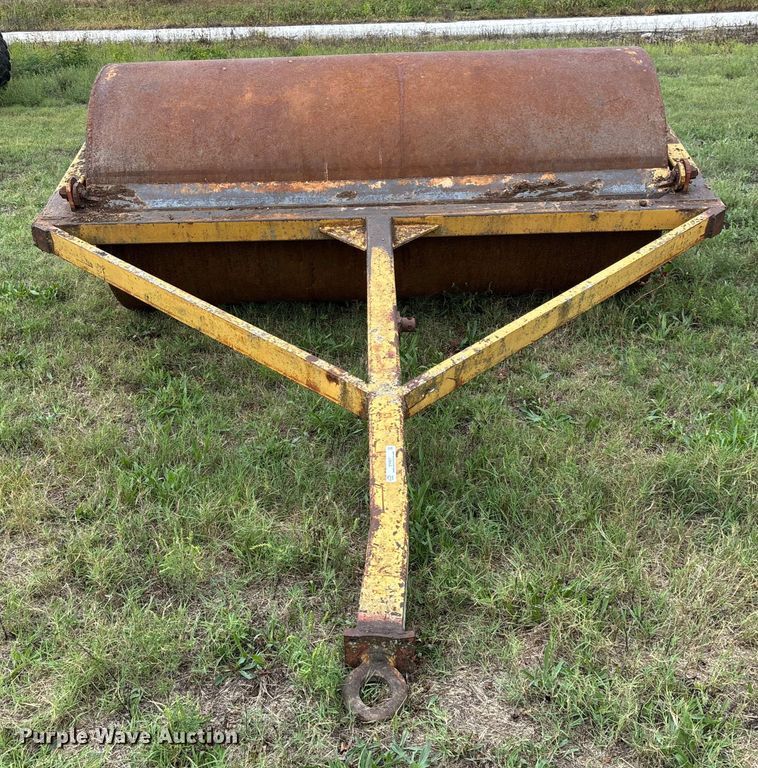 image for item EN5627 8' single drum roller