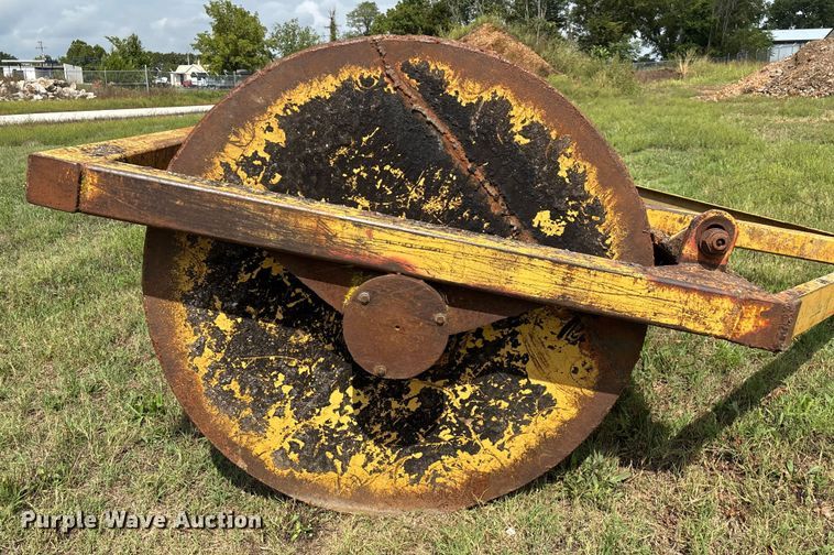 image for item EN5627 8' single drum roller