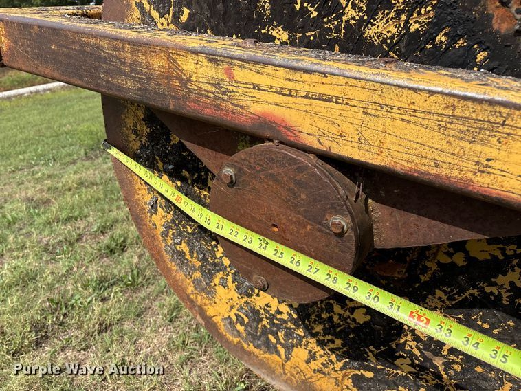 image for item EN5627 8' single drum roller