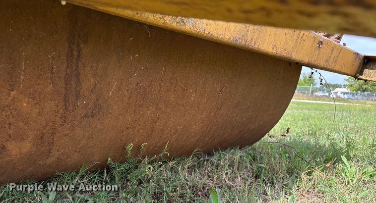 image for item EN5627 8' single drum roller