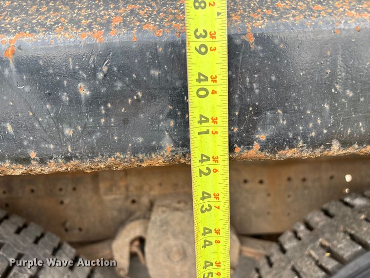 image for item EN5628 1994 Freightliner FLD  dump truck