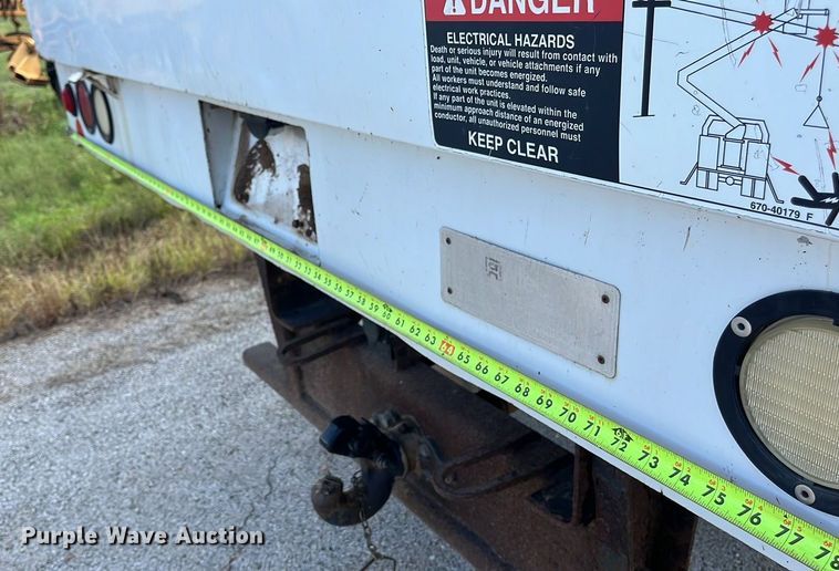 image for item EN5629 2012 Ford F750 Super Duty XL forestry bucket truck