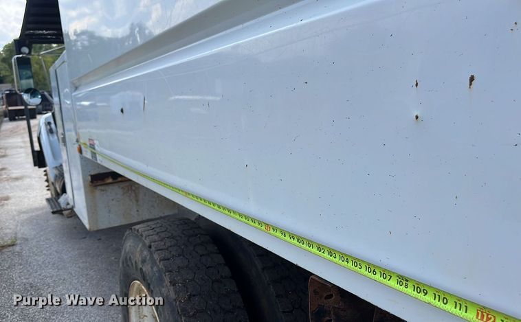 image for item EN5629 2012 Ford F750 Super Duty XL forestry bucket truck