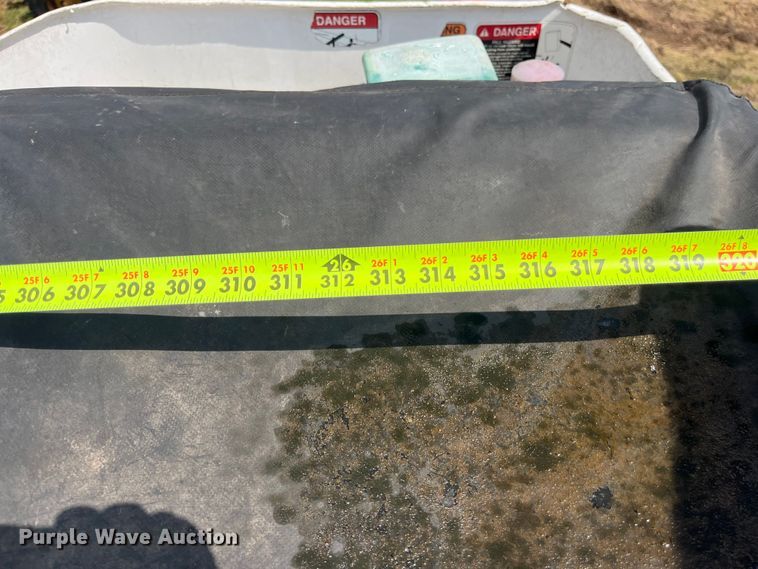 image for item EN5629 2012 Ford F750 Super Duty XL forestry bucket truck