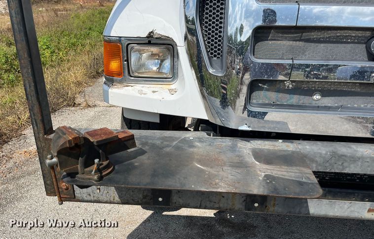 image for item EN5629 2012 Ford F750 Super Duty XL forestry bucket truck