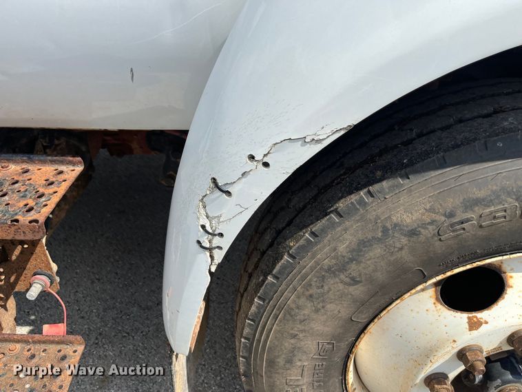 image for item EN5629 2012 Ford F750 Super Duty XL forestry bucket truck