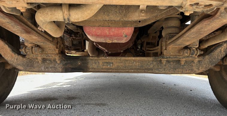 image for item EN5629 2012 Ford F750 Super Duty XL forestry bucket truck