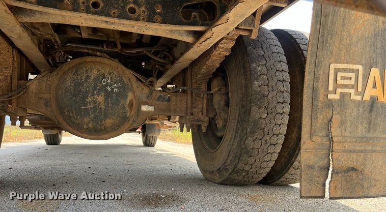 image for item EN5629 2012 Ford F750 Super Duty XL forestry bucket truck