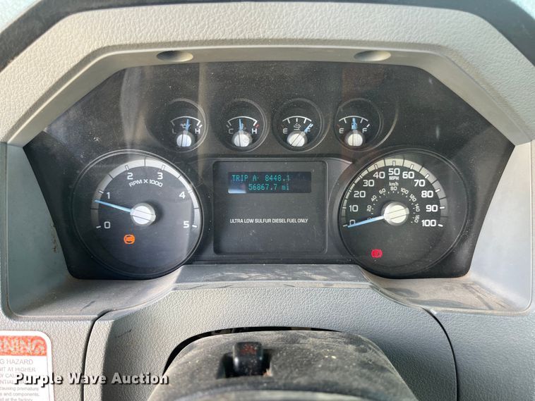 image for item EN5629 2012 Ford F750 Super Duty XL forestry bucket truck