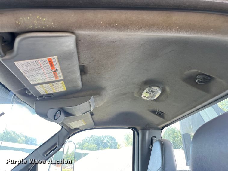 image for item EN5629 2012 Ford F750 Super Duty XL forestry bucket truck