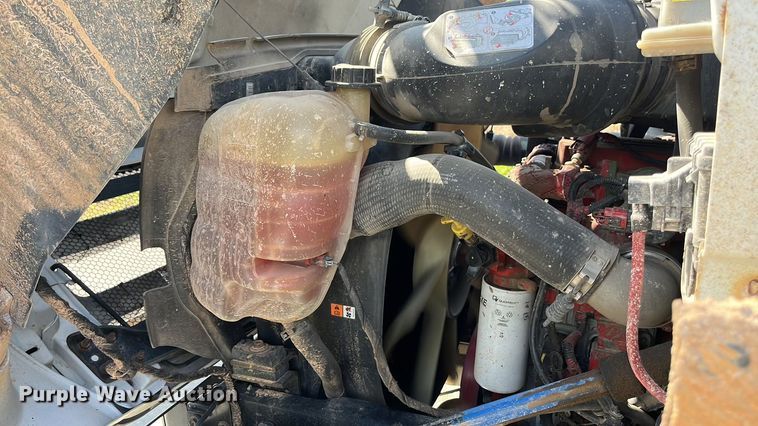 image for item EN5629 2012 Ford F750 Super Duty XL forestry bucket truck