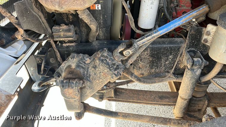 image for item EN5629 2012 Ford F750 Super Duty XL forestry bucket truck