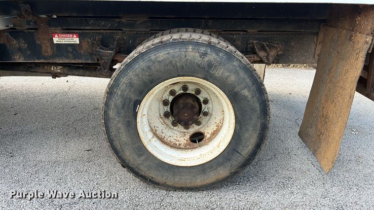 image for item EN5629 2012 Ford F750 Super Duty XL forestry bucket truck