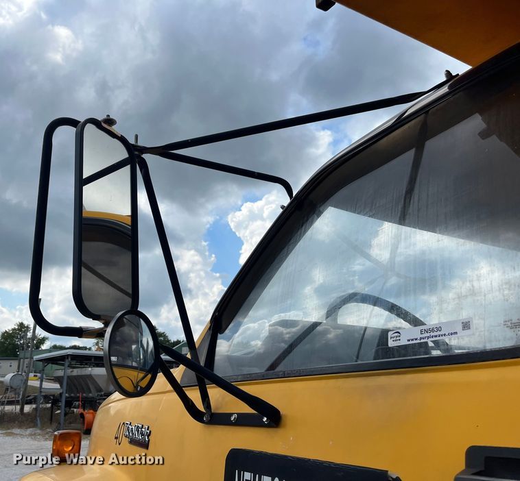 image for item EN5630 1991 GMC TopKick dump truck