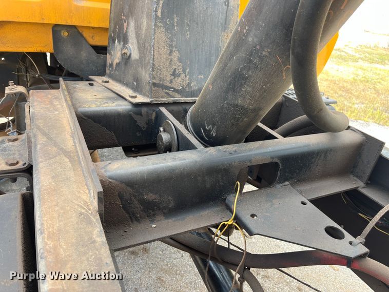 image for item EN5630 1991 GMC TopKick dump truck