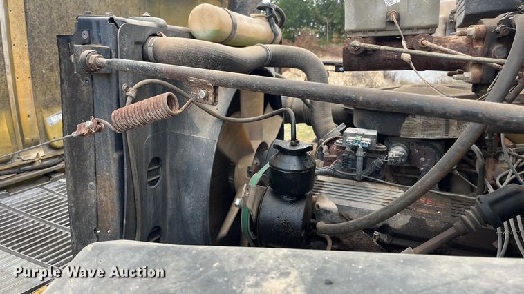 image for item EN5630 1991 GMC TopKick dump truck