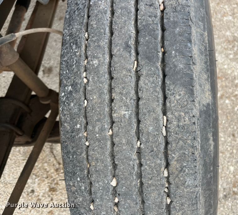 image for item EN5630 1991 GMC TopKick dump truck