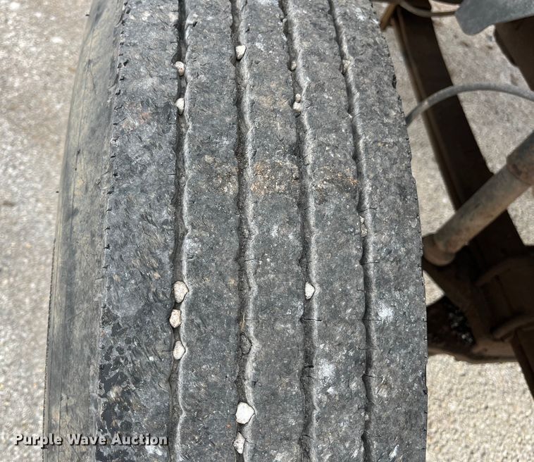 image for item EN5630 1991 GMC TopKick dump truck