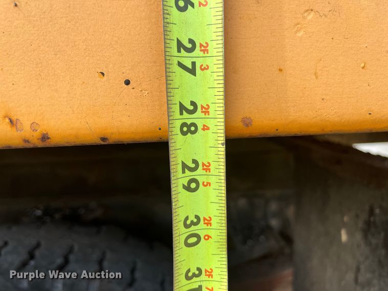 image for item EN5630 1991 GMC TopKick dump truck