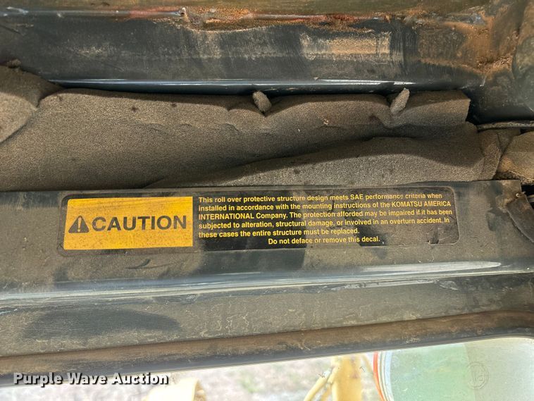 image for item EN5631 2002 Galion 850C motor grader