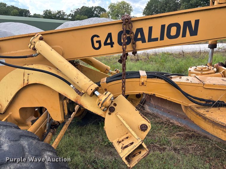 image for item EN5632 1994 Galion 850 motor grader