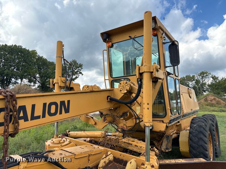 image for item EN5632 1994 Galion 850 motor grader