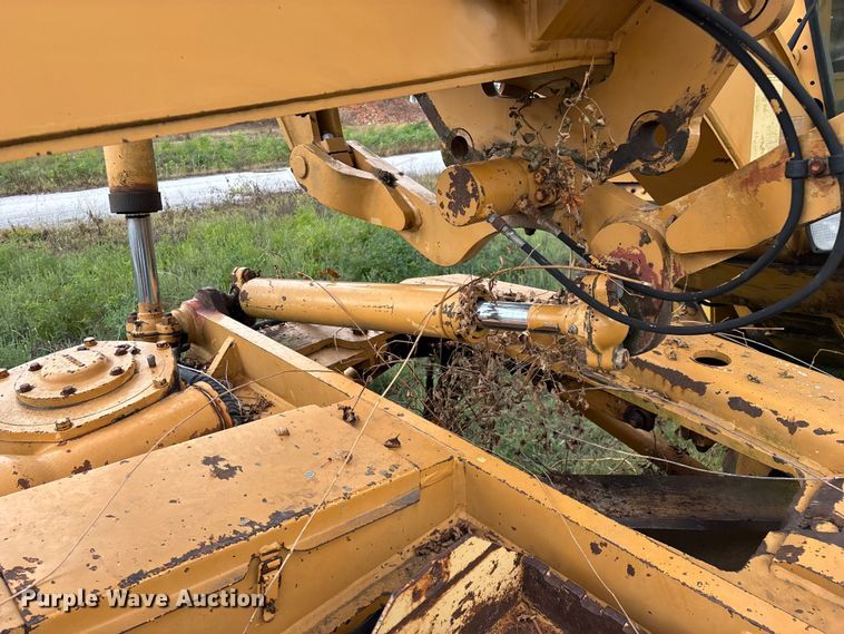 image for item EN5632 1994 Galion 850 motor grader