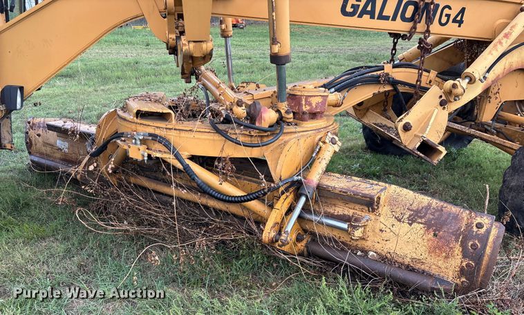image for item EN5632 1994 Galion 850 motor grader